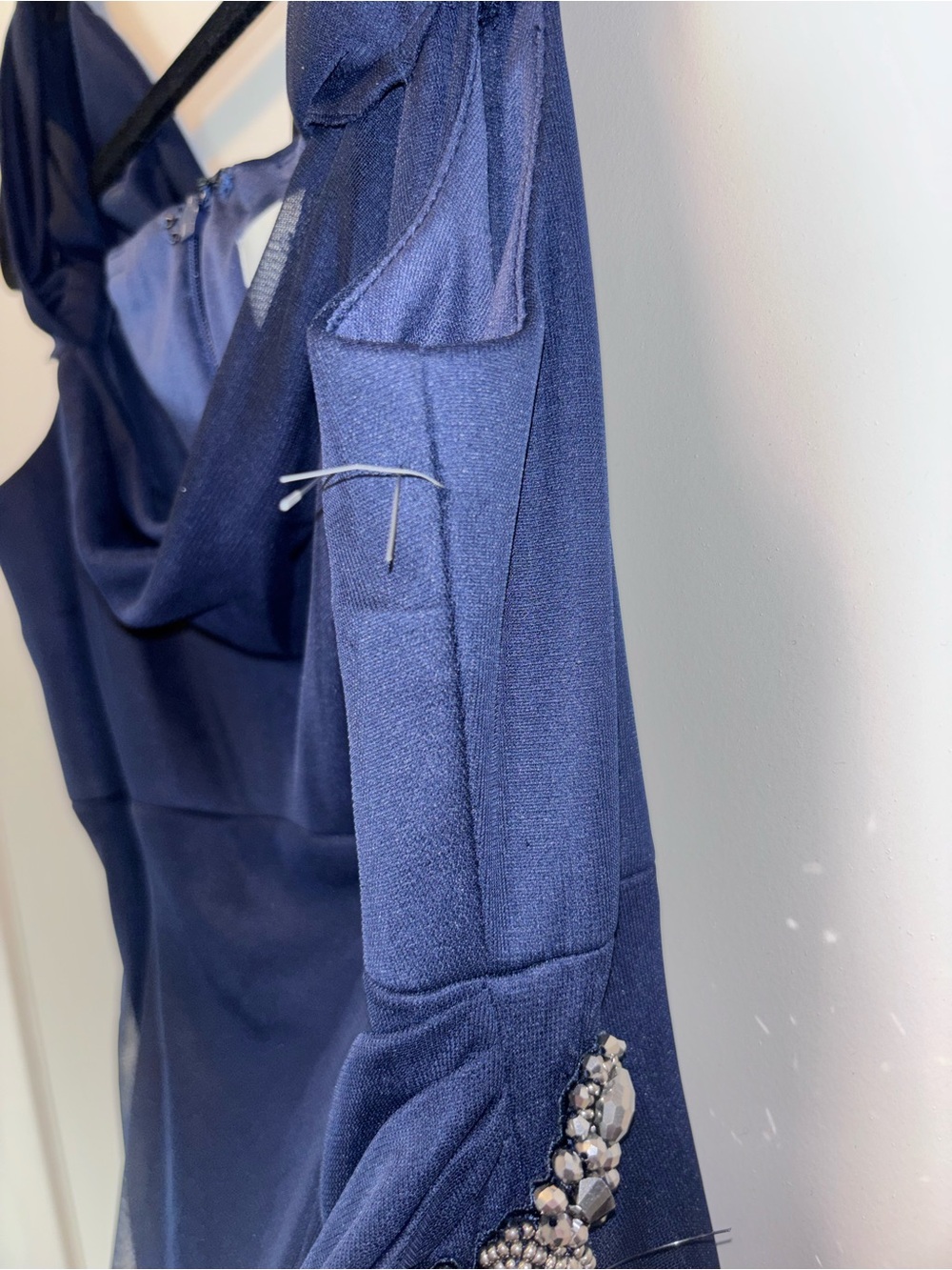 ALEX EVENINGS Embellished Navy Blue Cold Shoulder Column Gown - Picture 15 of 16